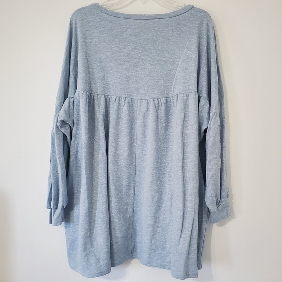 ALTARD State Light Blue Babydoll Sweatshirt Top Size Medium Long Sleeve HAS HOLE - Picture 8 of 12